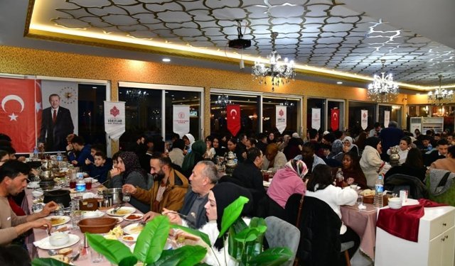 Vali Şahin: Yetim ve Öksüz Kardeşlerimizin Yanındayız!