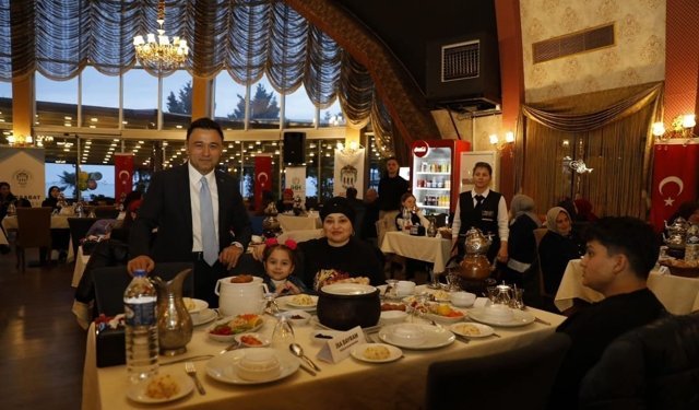 Akçaabat’ta Yetim Çocuklarla Duygusal İftar