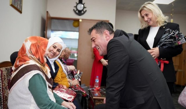 Giresun’da Başkan Köse Huzurevi ve Çocuk Evlerini Unutmadı