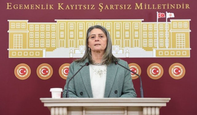 Trabzon'da Sibel Suiçmez'den Kültür Merkezi Tepkisi