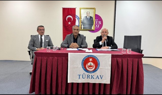 Başbuğ Türkeş Yoğun Katılım ile Trabzon'da Anıldı