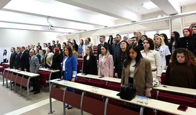 KTÜ’de Sağlık Bilimleri Fakültesi’nden Ödül Töreni