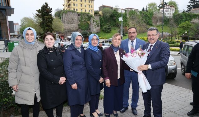 Trabzon Büyükşehir Belediye Başkanı’ndan Sendika Çıkarması