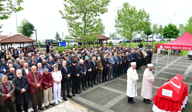 Kıbrıs Gazisi Nevzat Cihan'a Trabzon'da Hüzünlü Veda