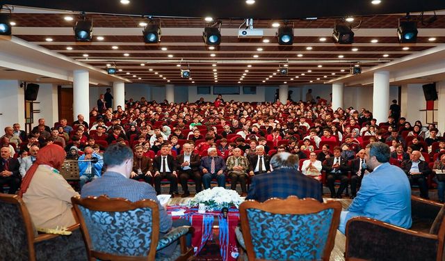 Bakan Özak Da Katıldı: Akçaabat'ta Büyük Buluşma Tamamlandı!