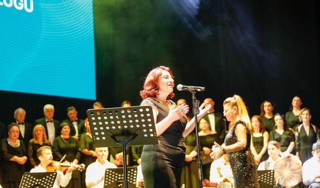 Akçaabat'ta Tarihi Gece: İki Koro Birden Sahne Alınca...