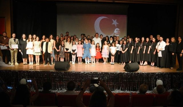 Giresun Belediye Konservatuvarı Sahnede Devleşti!