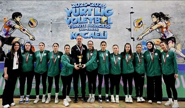 Artvin Spor’dan Federasyon’a voleybol isyanı: El insaf!