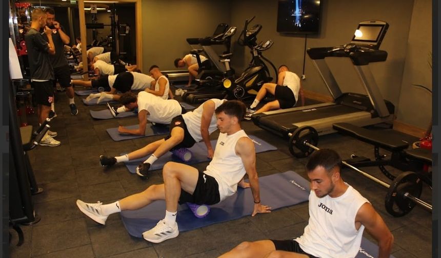 Sebat Gençlik Spor Erzurum Kampında Salonda Çalıştı