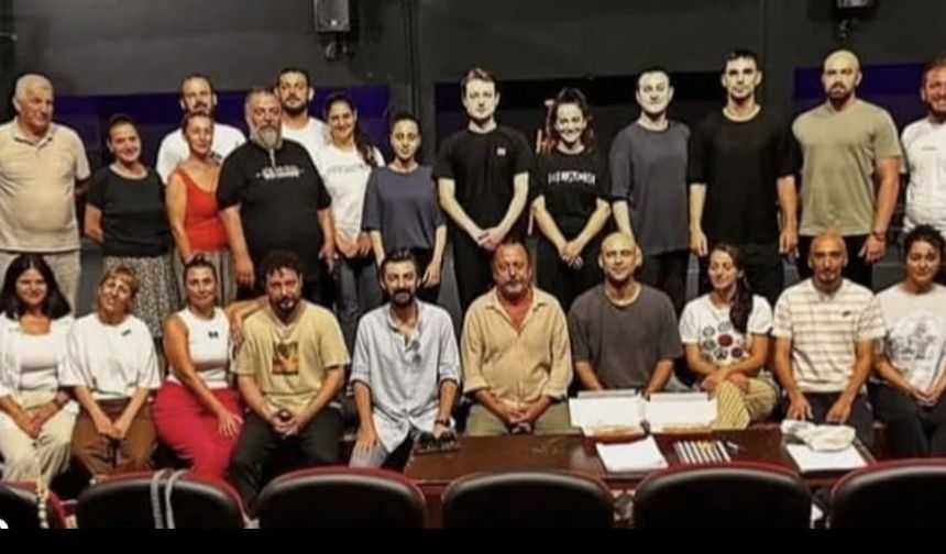 “İstanbul’un Son Beyzadeleri” Anadolu Turnesinde