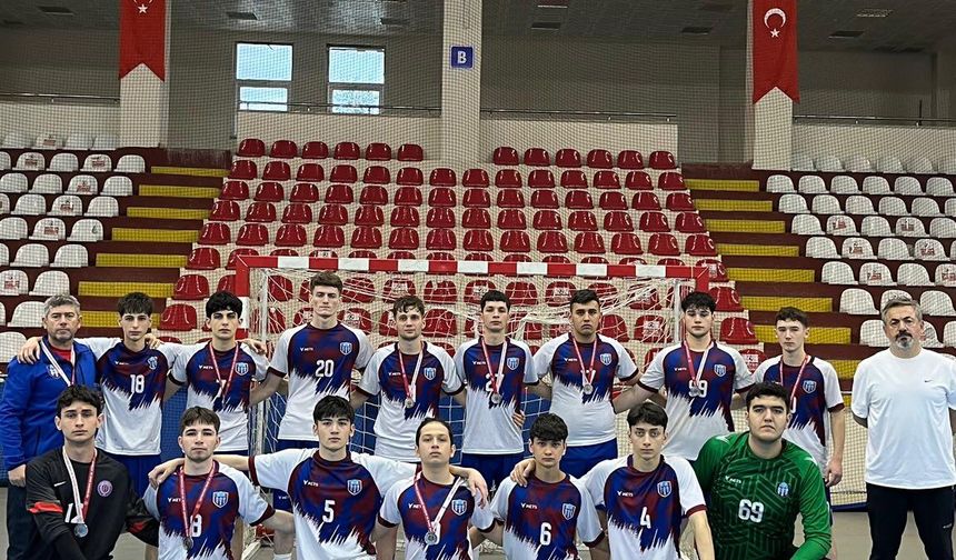 Trabzon'un Gururu Oldular! Trabzon Spor Lisesi’nden Türkiye İkinciliği