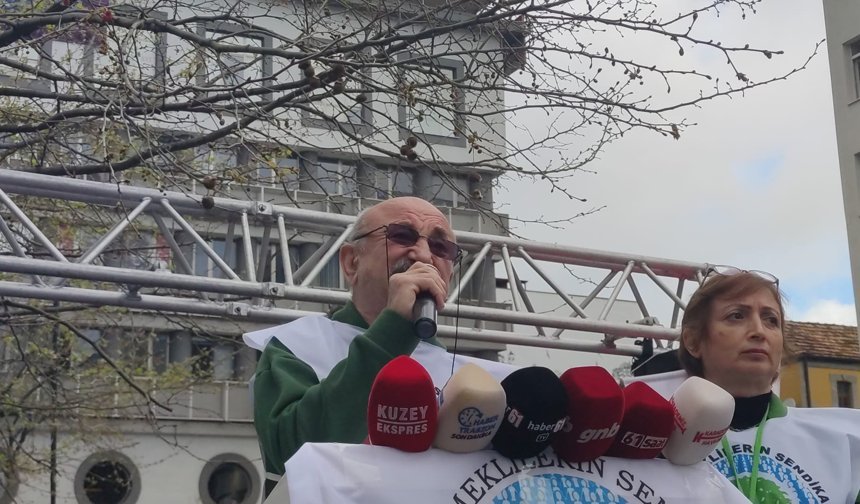 Trabzon’da Emekli Mitingi: Genel Sekreter'den Sert Çıkış