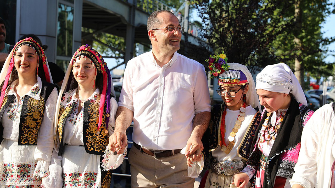 Akçaabat'ta Festival Coşkusu Başladı! 33'Üncüsü Düzenleniyor 3