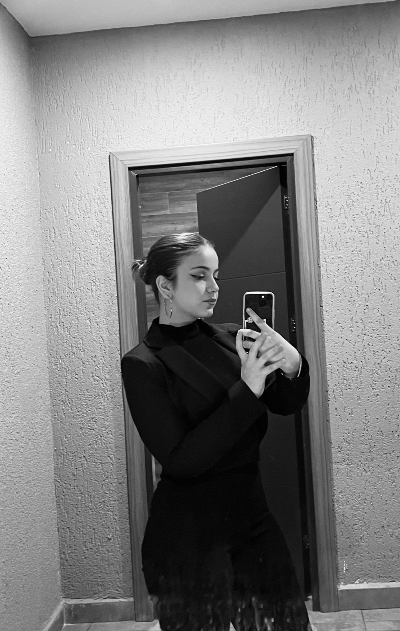 Azra Turhal