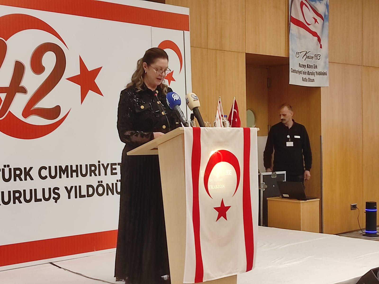 67Dc2C6D 8827 46A7 B528 532Fcb4F8116