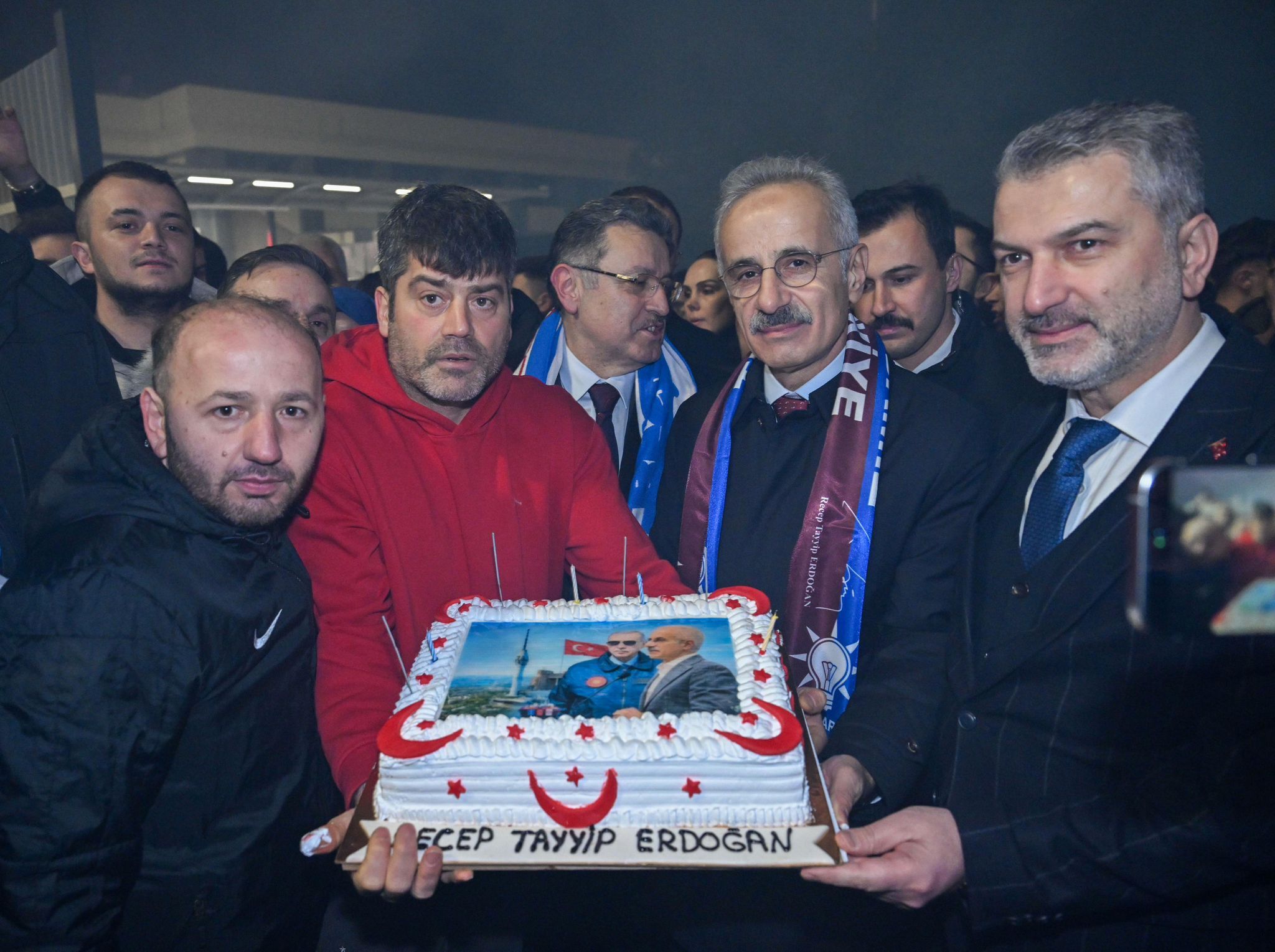 Uraloğlu Memleketinde Alkışlarla Karşılandı