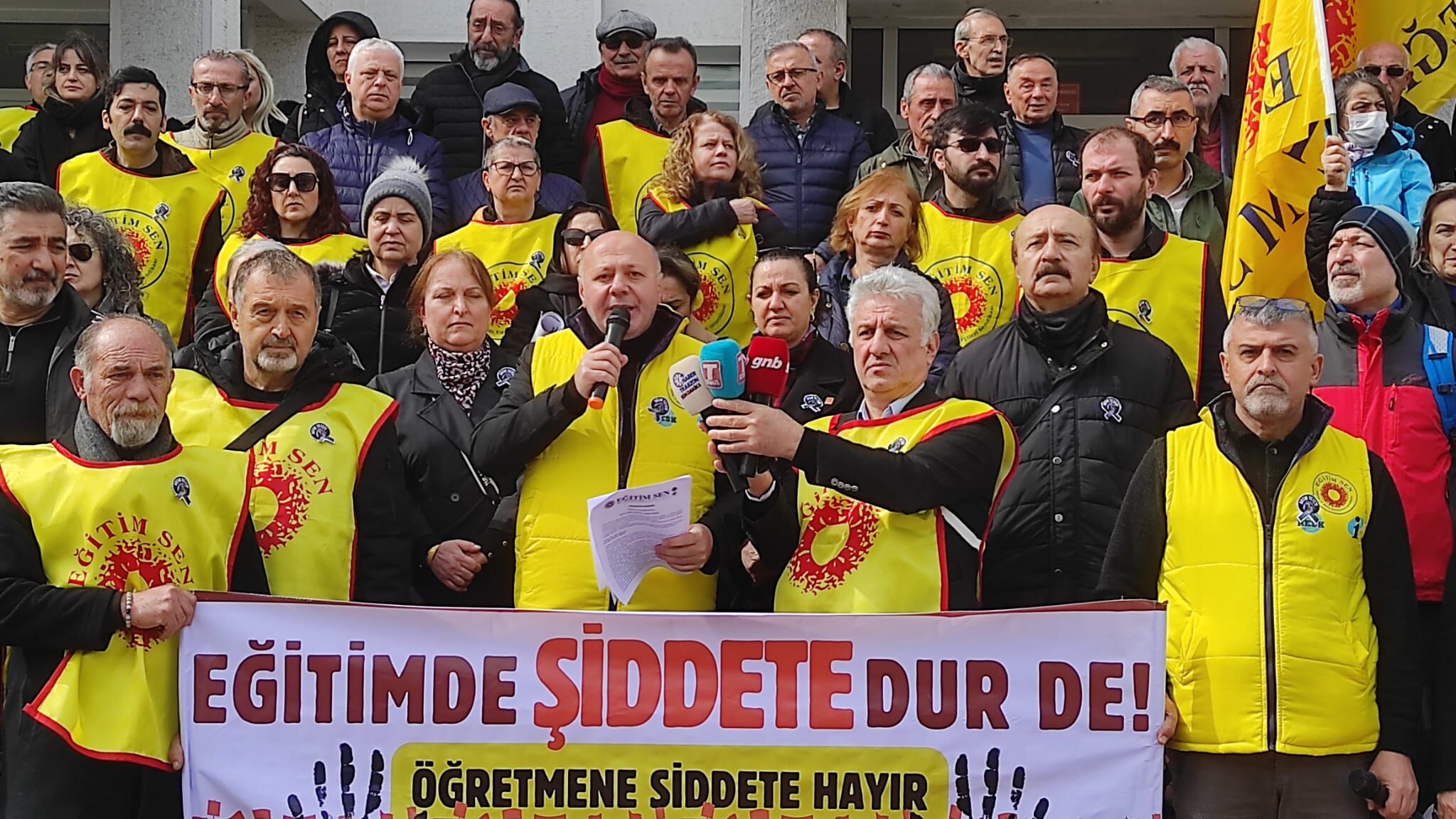 8E664Ee5 2Bd6 4059 9431 F10907F86E8A